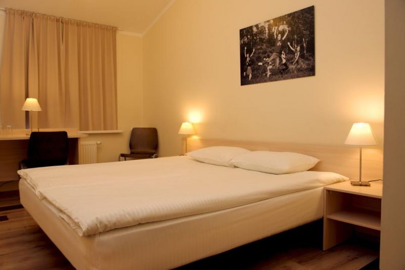 Atlant 4*