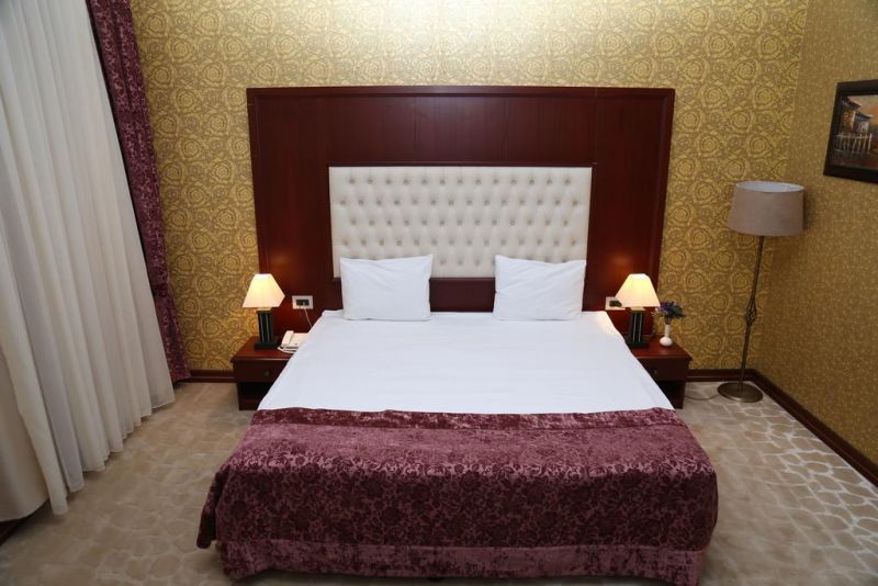 Clover Hotel Baku 4*