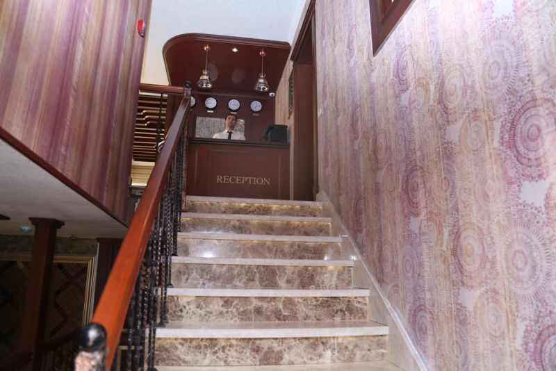Clover Hotel Baku 4*