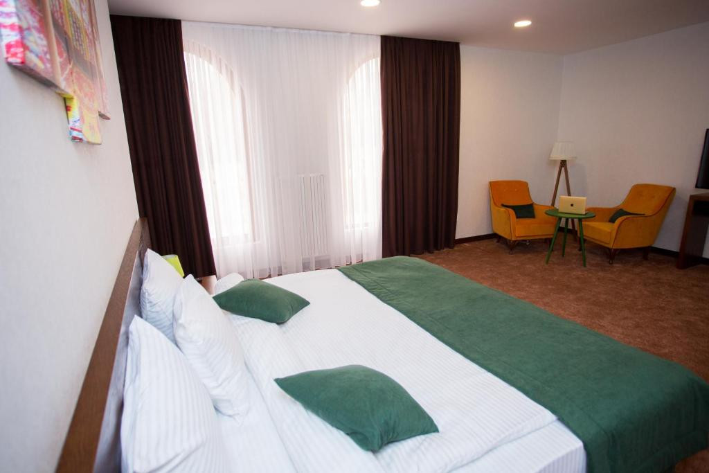 Da Vinci Hotel 4*
