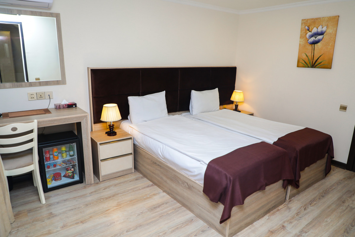 Deluxe City Hotel 3*