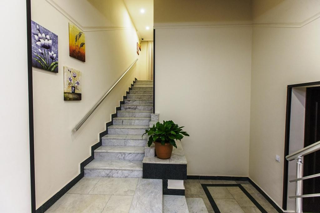 Deluxe City Hotel 3*