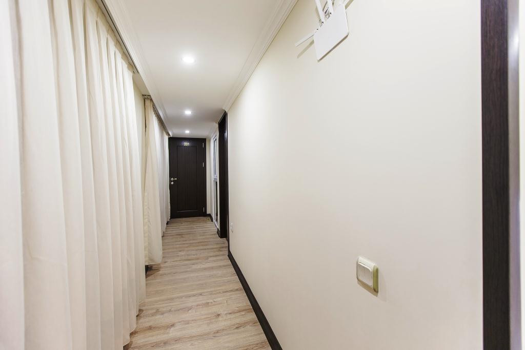 Deluxe City Hotel 3*