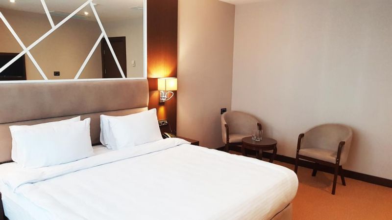 Diamond Hotel Baku 4*