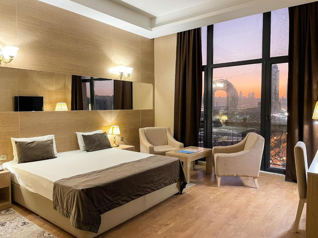 Nobel Hotel 4*