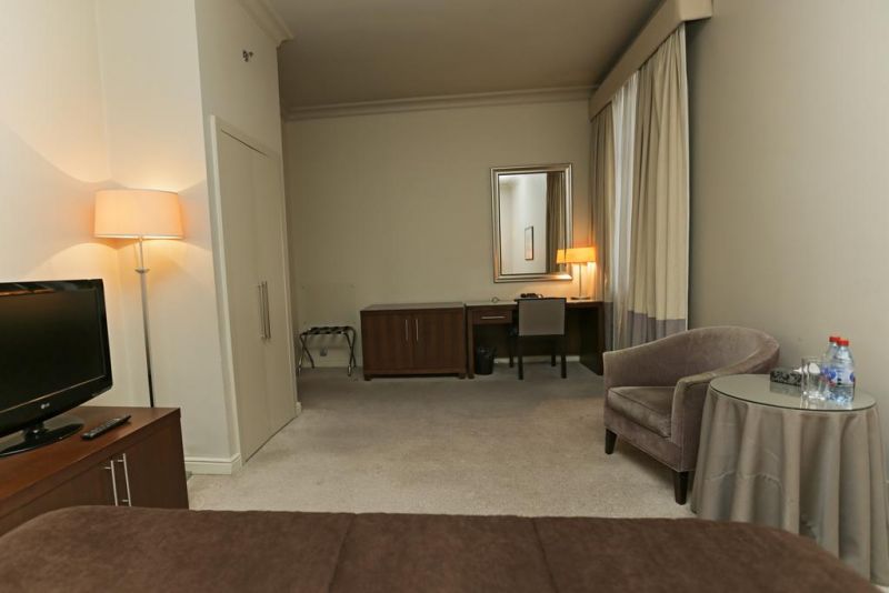 Royal Garden Hotel Baku 4*