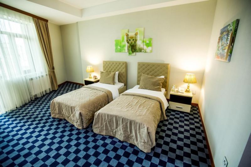 Sea Pearl Hotel 4*