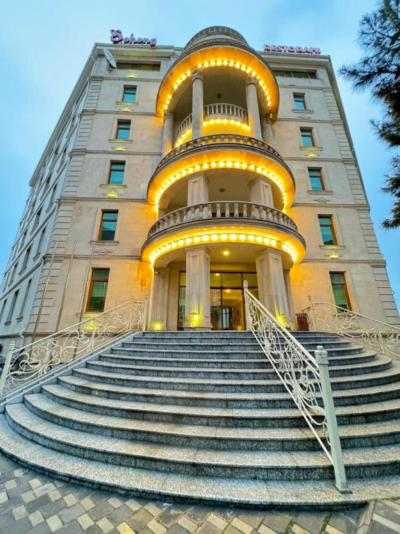 Sea Pearl Hotel 4*
