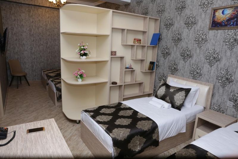 Sebail Inn 4*