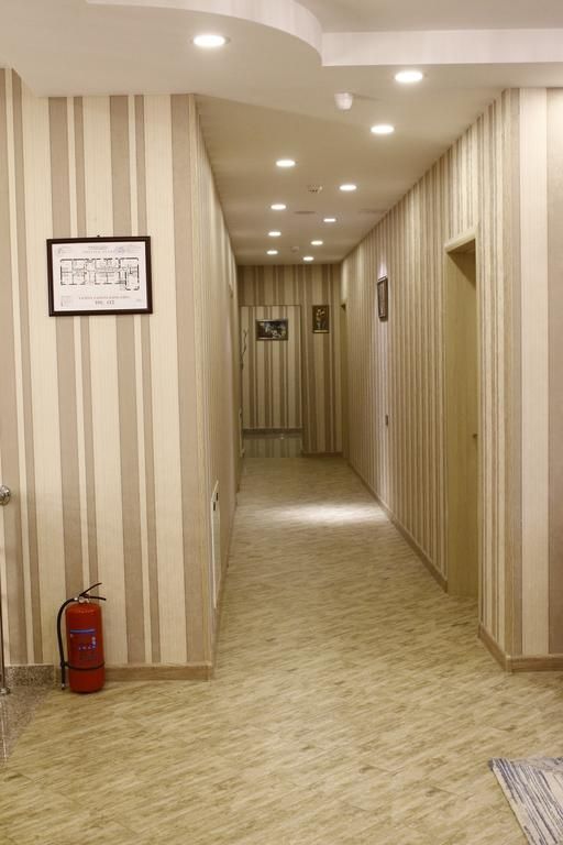 Sebail Inn 4*