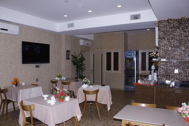 Sebail Inn 4*
