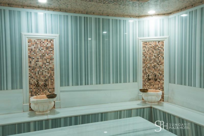 Sumgayit Plaza 4*