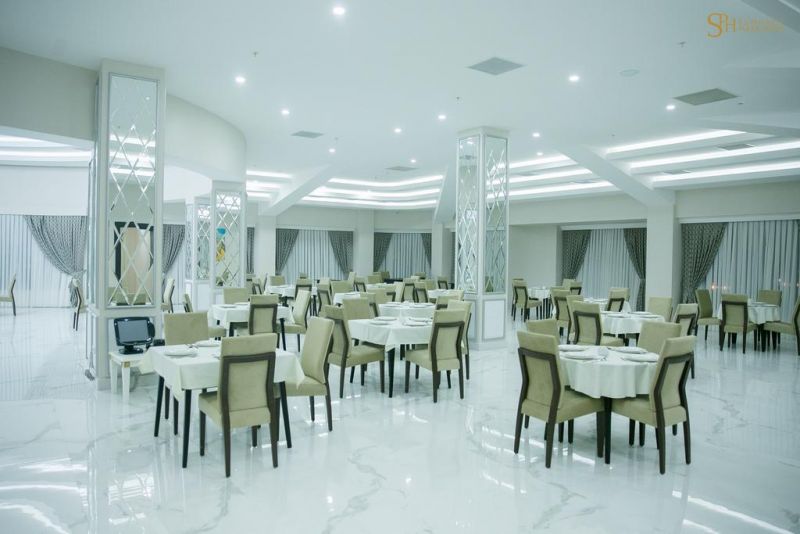 Sumgayit Plaza 4*