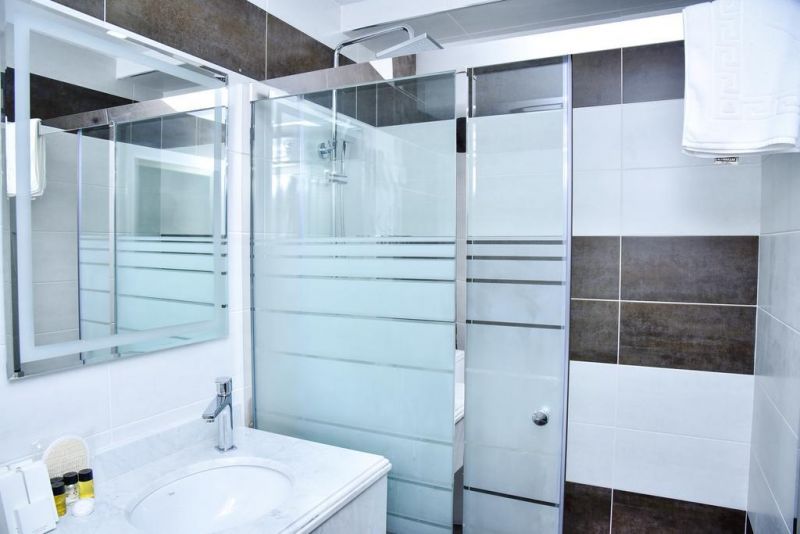 Supreme Hotel 4*