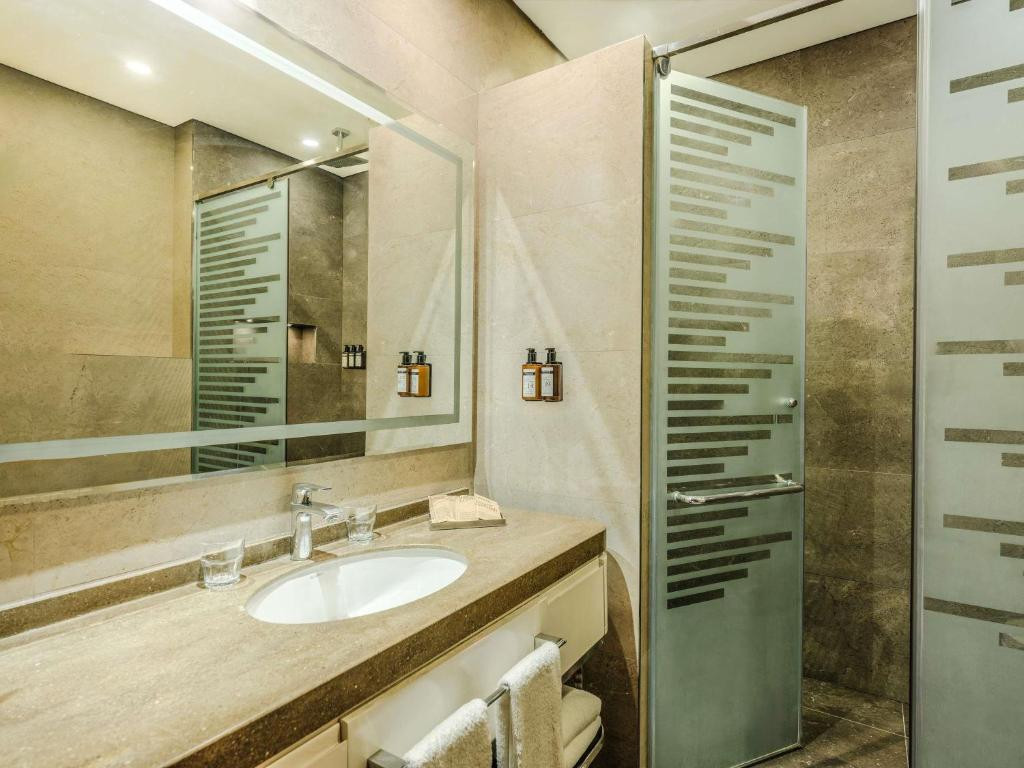 Movenpick Hotel Baku (Ex. Winter Park) 4*