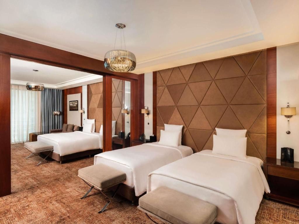 Movenpick Hotel Baku (Ex. Winter Park) 4*