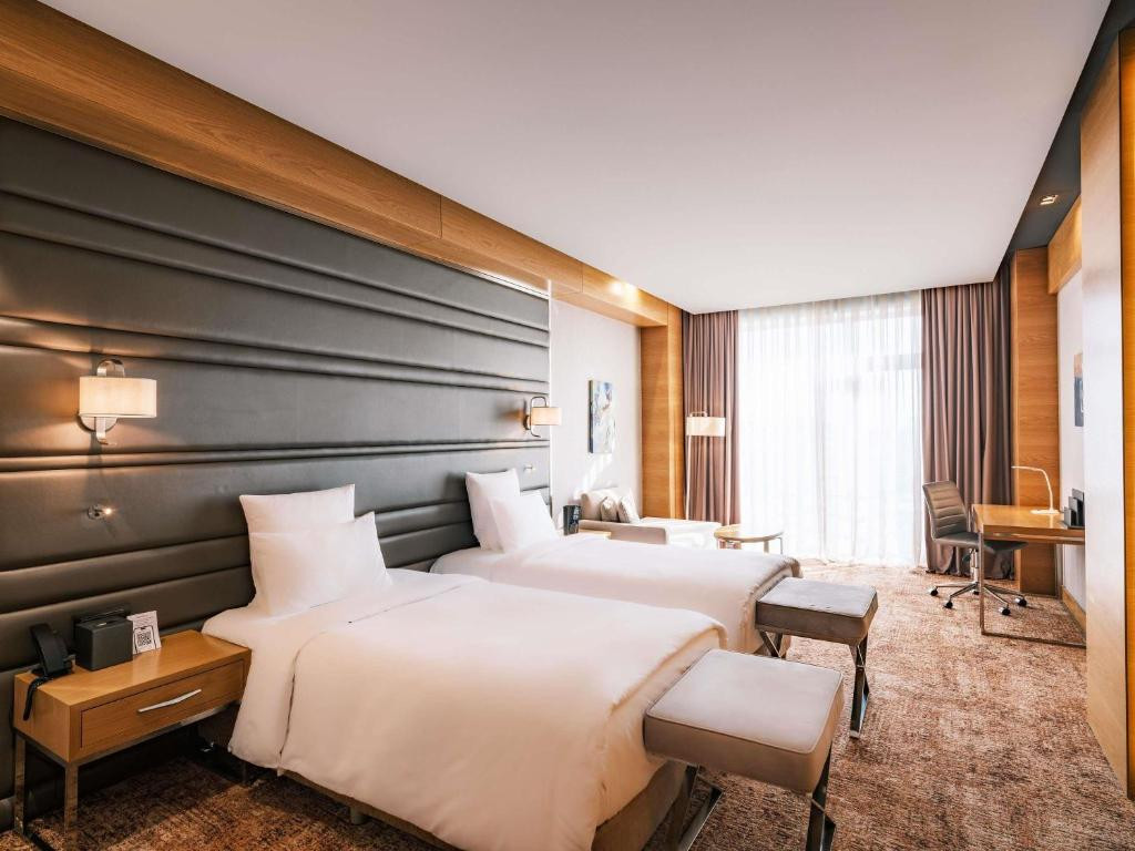 Movenpick Hotel Baku (Ex. Winter Park) 4*