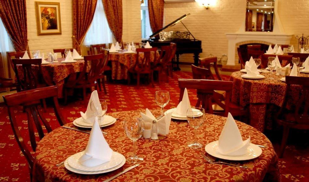 Bek Hotel 4*