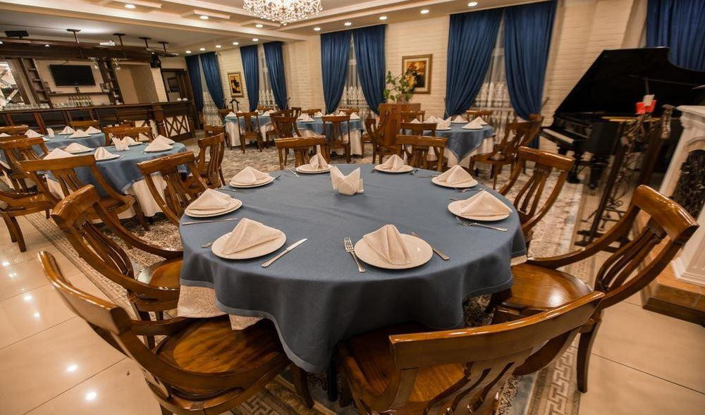 Bek Hotel 4*