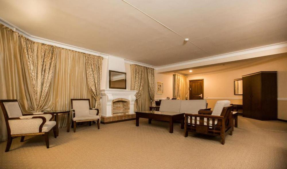 Bek Hotel 4*