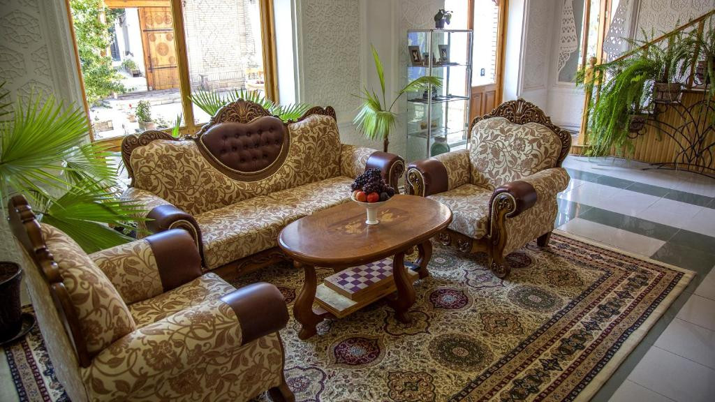 Caravan Serail 2*