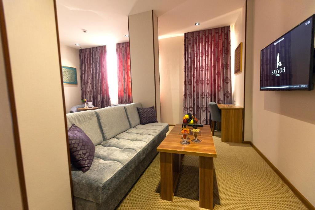 Sayyoh Hotel 3*