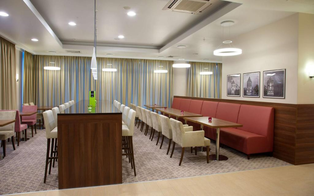 Hampton By Hilton Minsk City Centre 3*