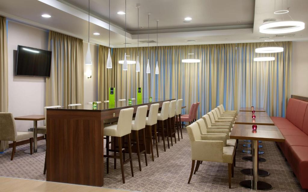 Hampton By Hilton Minsk City Centre 3*