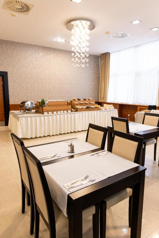 Nevski 4*