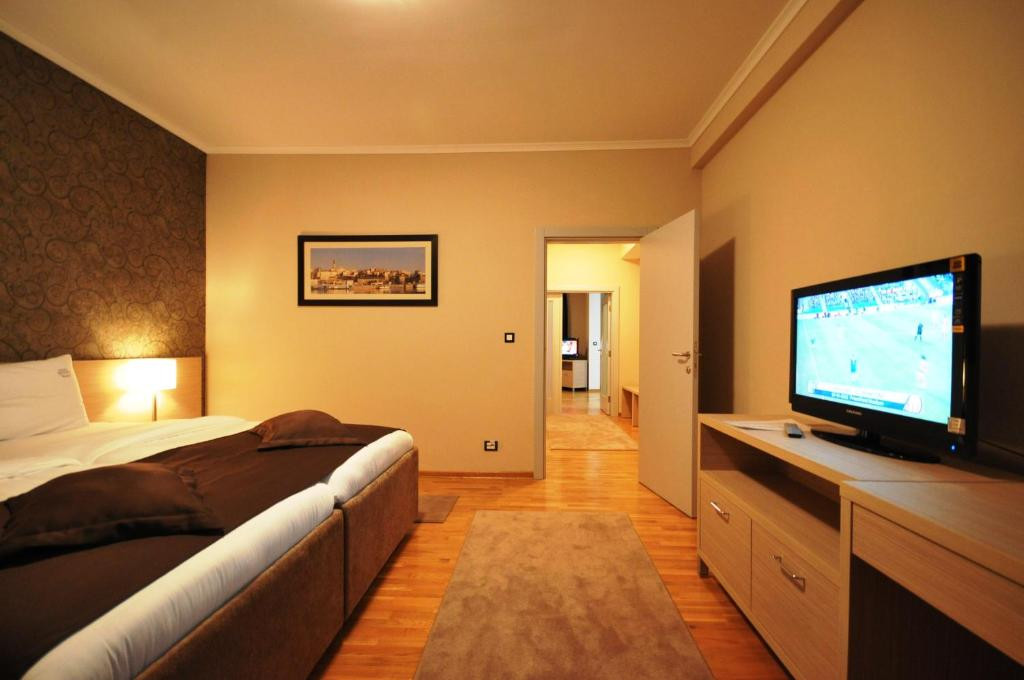 Nevski 4*
