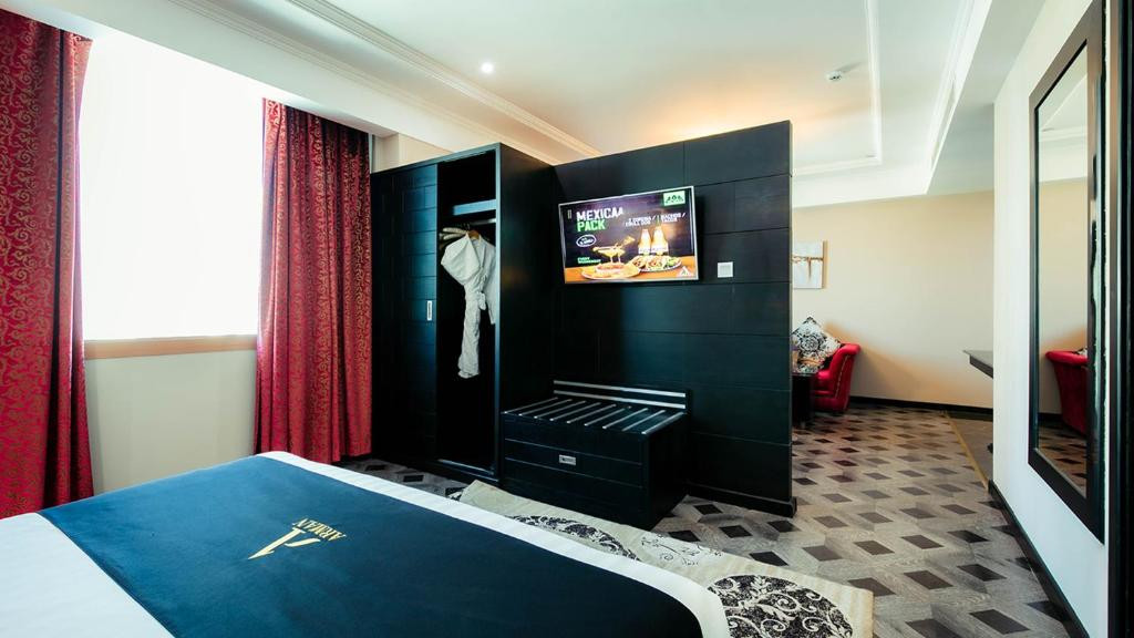 Arman Hotel 4*