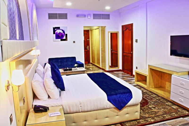 Bahrain International 4*