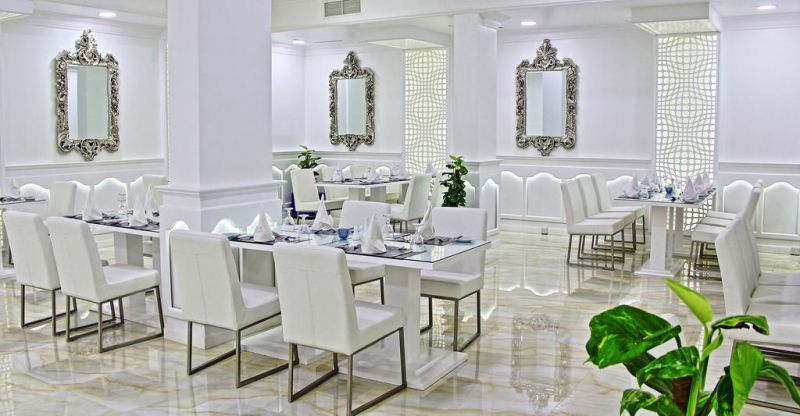 Bahrain International 4*