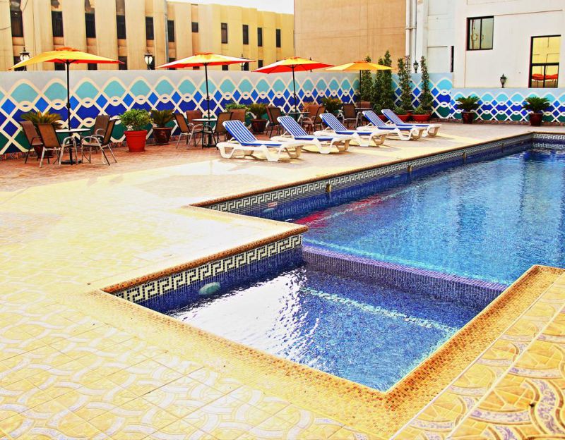 Bahrain International 4*