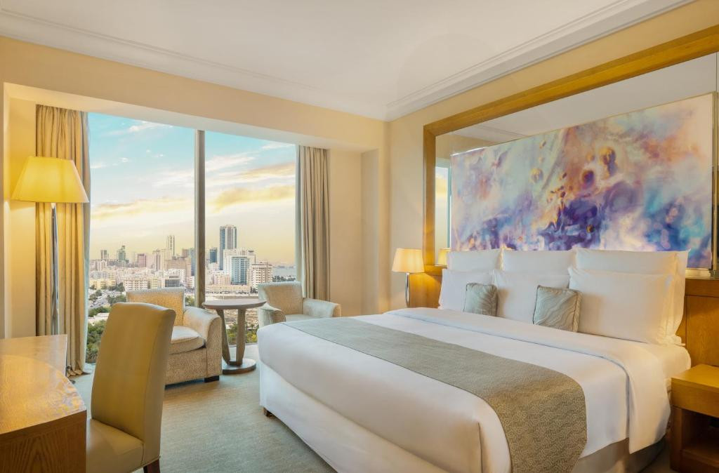 The Gulf Hotel Bahrain Convention & Spa 5*