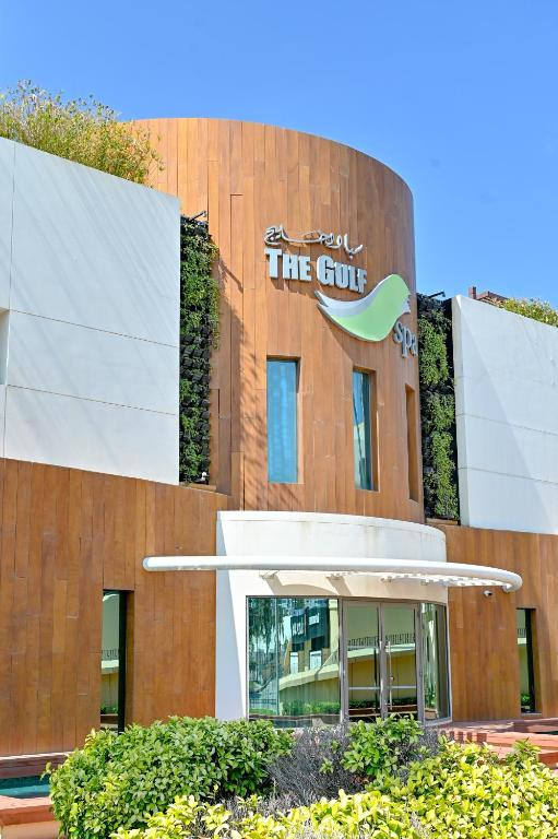The Gulf Hotel Bahrain Convention & Spa 5*