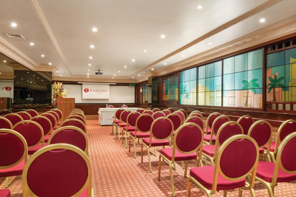 Ramada By Wyndham Bahrain 4*