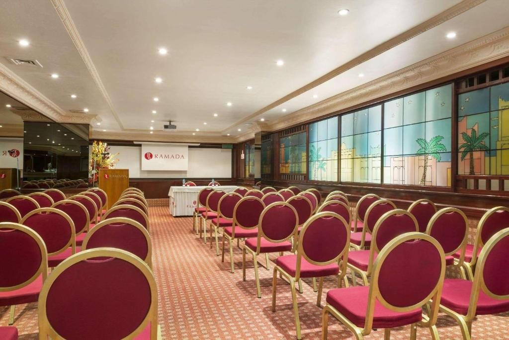 Ramada By Wyndham Bahrain 4*