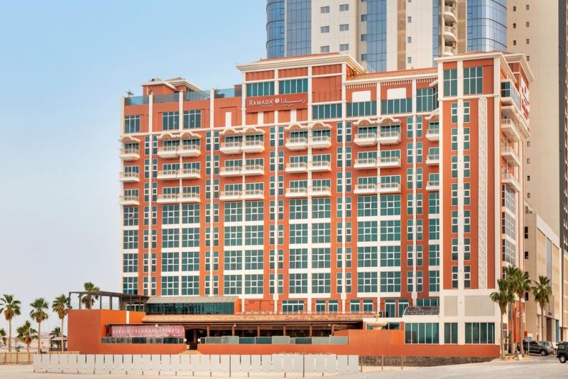 Ramada Manama City Centre 4*
