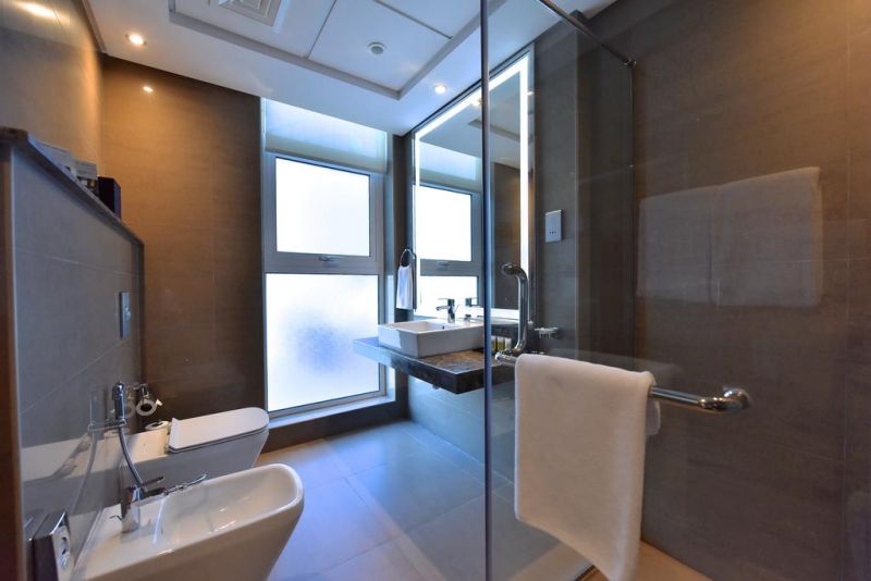 Ramada Manama City Centre 4*