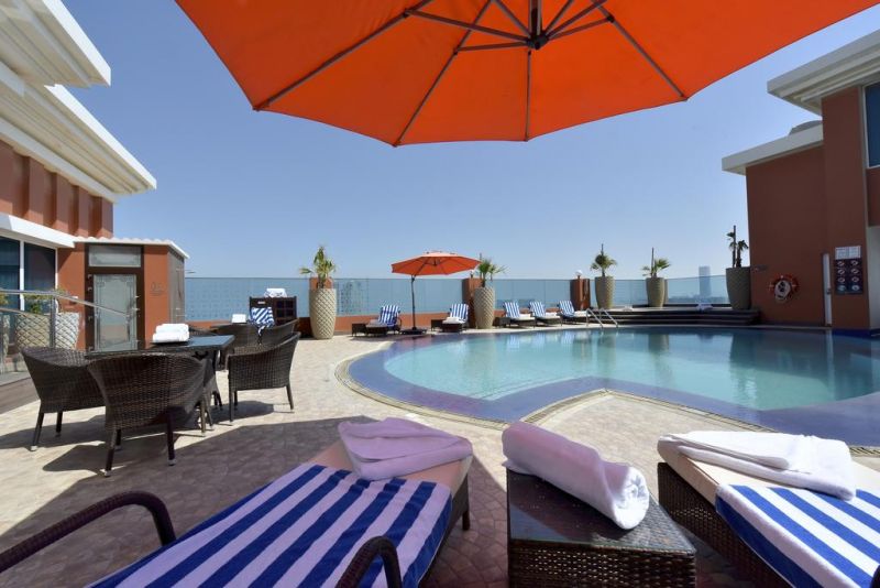 Ramada Manama City Centre 4*