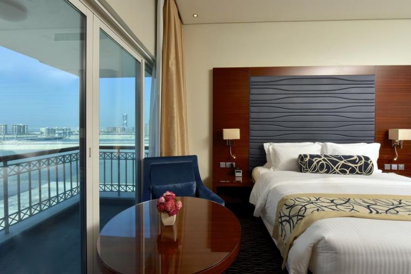Ramada Manama City Centre 4*