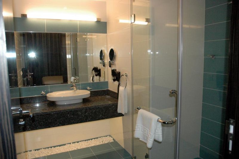 S Hotel Bahrain 4*
