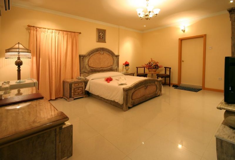 Sea Shell 3*