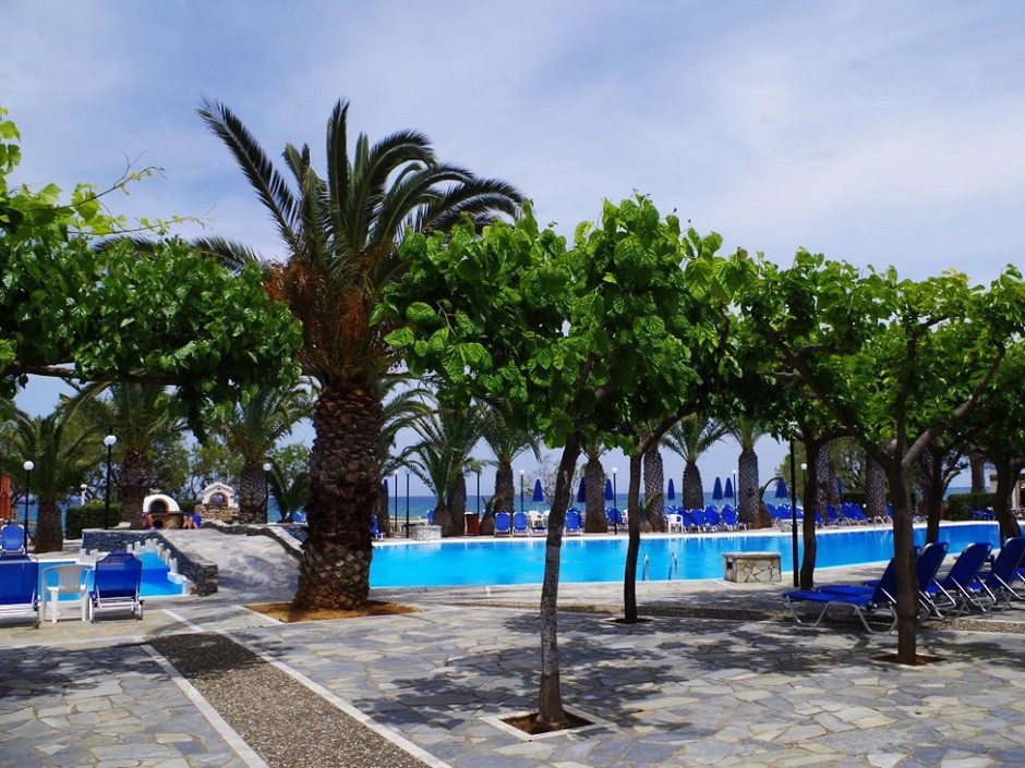 Mare Monte Beach 4*
