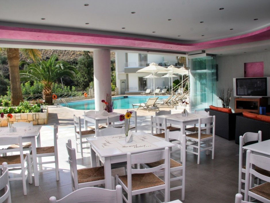 Sunset Hotel & Spa 4*