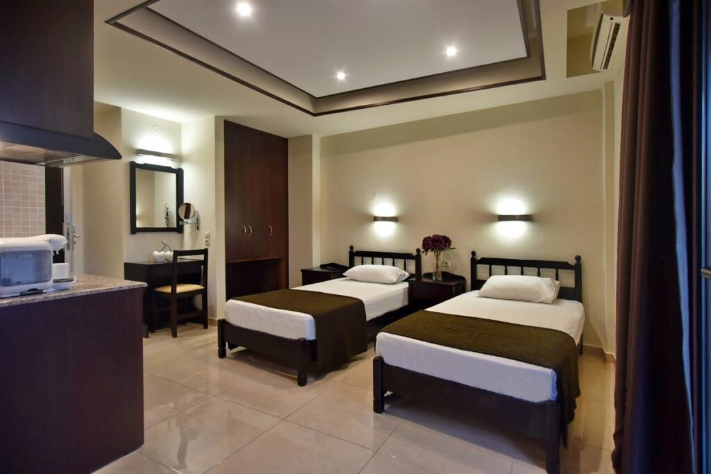 24 Seven Boutique Hotel 3*