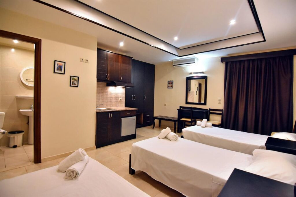 24 Seven Boutique Hotel 3*