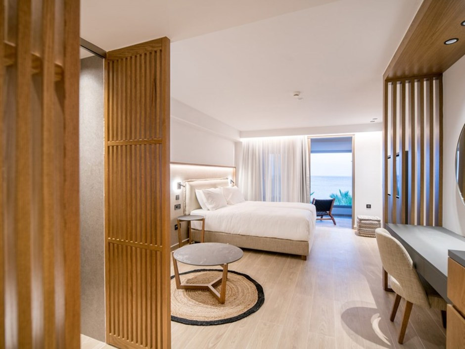 Akasha Beach Hotel & Spa 5*