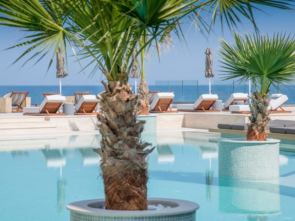 Akasha Beach Hotel & Spa 5*